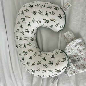 Boppy Pillow organic